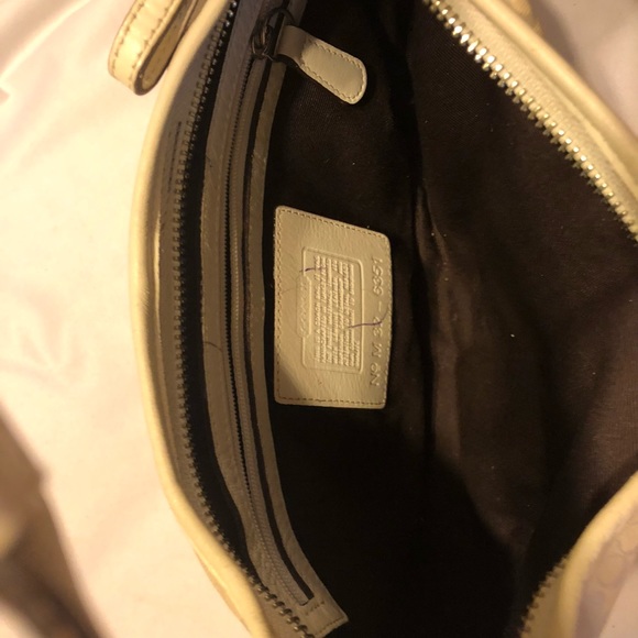 Authentic Coach Handbag - Picture 5 of 8